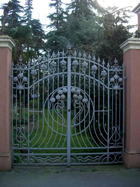 Nowoczesne — Rytm prętów, realizacja PIERROT